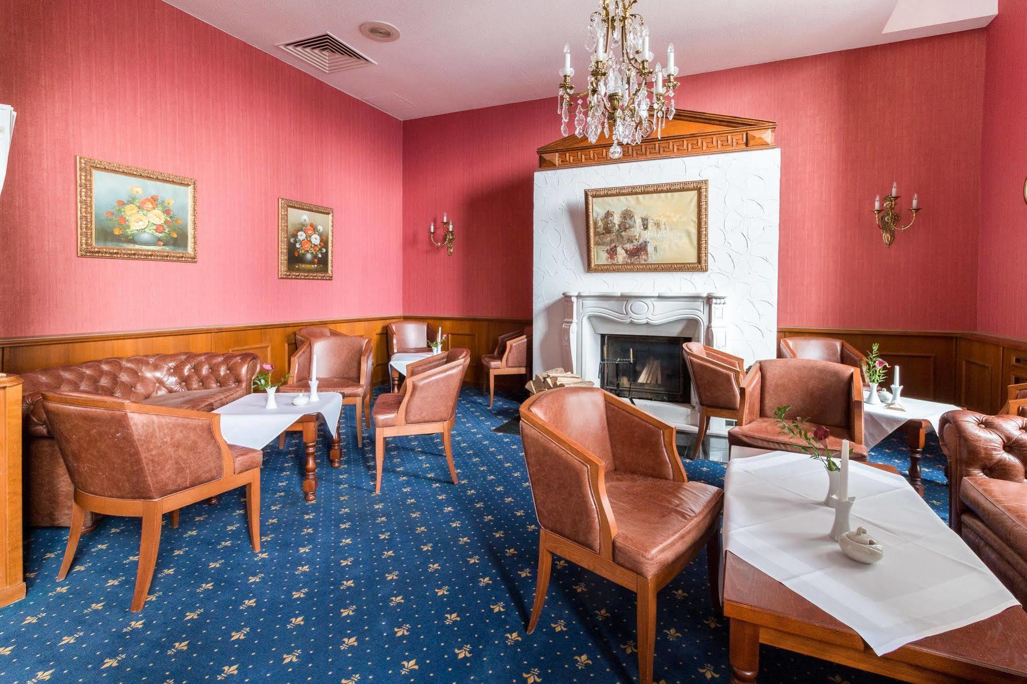 Seehotel Schloss Klink Dış mekan fotoğraf