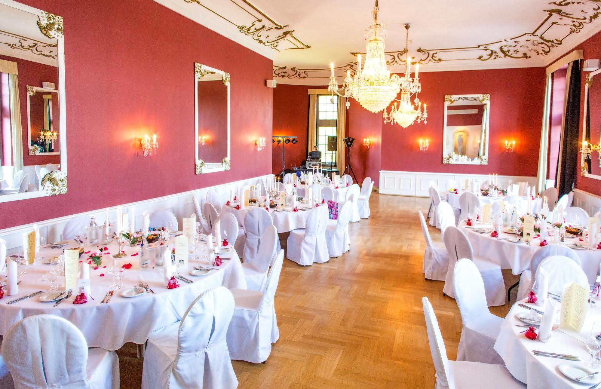 Seehotel Schloss Klink Dış mekan fotoğraf