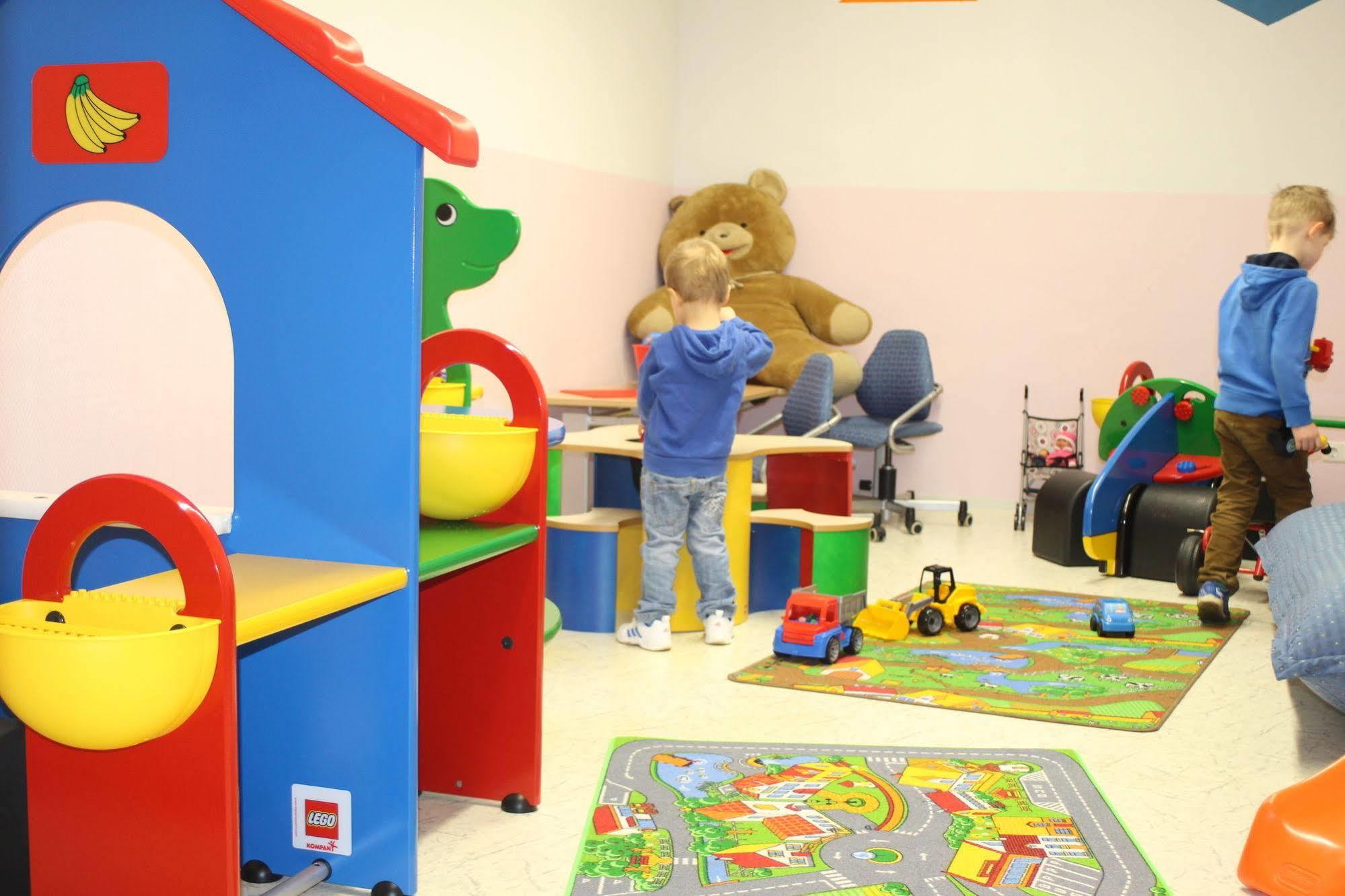 Seehotel Schloss Klink Dış mekan fotoğraf